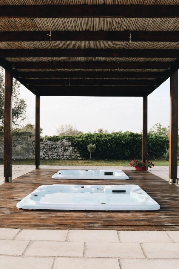 Masseria Petrusella Giuggianello Екстериор снимка